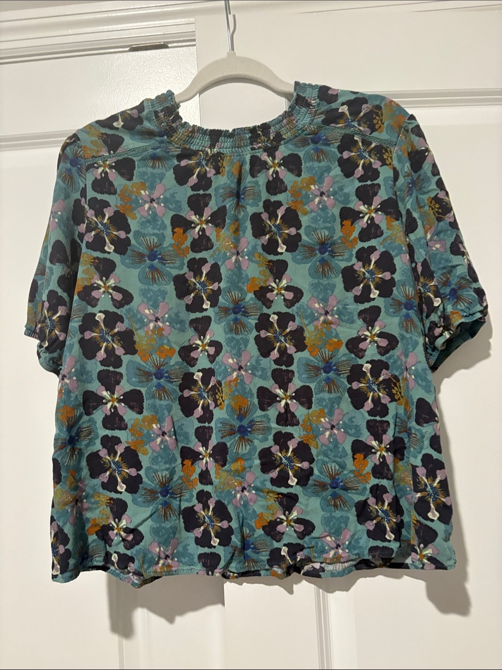 Knox Rose Teal Floral Short-Sleeve Smocked Neck Top